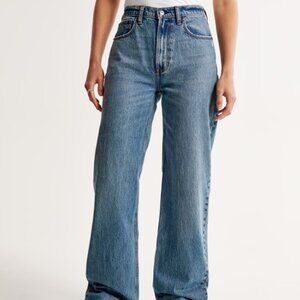 Abercrombie + Fitch High Rise Loose Jean | Curve Love | 26S